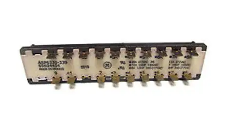 New .. Ge Push Button Switch Asp6330-339 Cat# 69604404 ..Wf-31