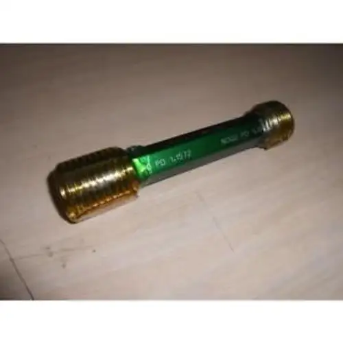 Gage 106111/5Dl18 1 1/4-7 Plug Gage Unc Trilock Double End 2B With Handle