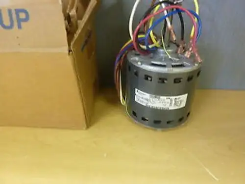 GE 5KCP39PGN160BS HC45AE115 Moteur 115V 1075RPM 3/4HP 1075RPM/4SP 1/2x4