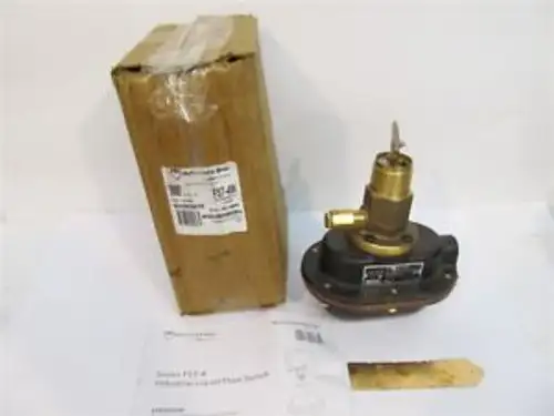 McDonnell & Miller 120201 FS7-4W 1-1/4 NPT 1000 psi Flow Switch