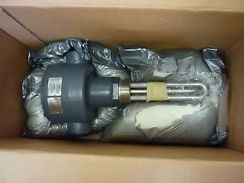 CHROMALOX ARMTS-2205-3E2T2 IMMERSION HEATER 480V 1PH 2KW 60-250F USA MADE