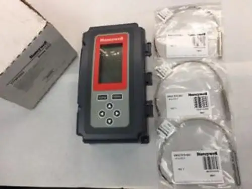 Honeywell T775P2003 Electronic Temperature Boiler Controller -40-248 degrees NOS
