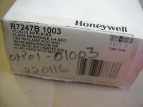 Honeywell plug in plug flame amplifier R7247B-1003 R7247B1003