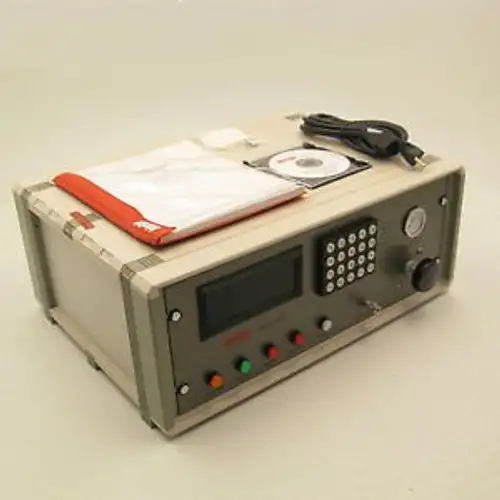 INTERTECH M1035 MASS FLOW LEAK DETECTOR M1035-19Z-A