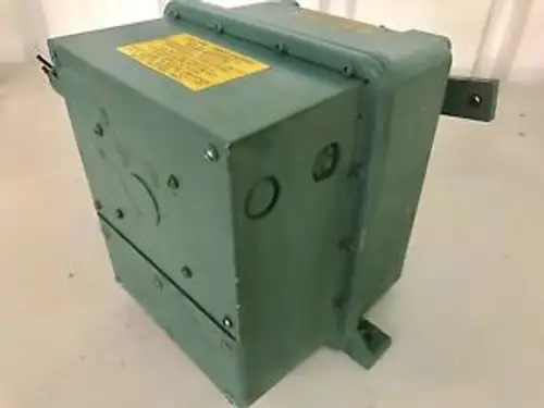 Actuator for York Chiller Compressor. MP-9710-103-0-2. 120V. 0.95A.