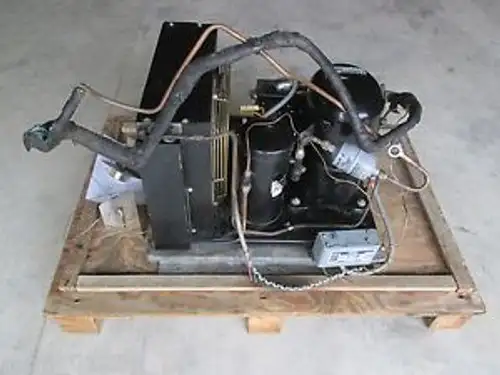 Tecumseh AH333EF-510-J7 Refrigeration Compressor T-AHA7514AXD Penn P70LA-62
