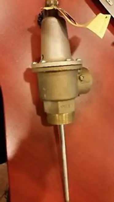 2 WATTS #342X8 SELF-CLOSING TEMPERATURE PRESSURE RELIEF VALVE SET @125# 8 STEM