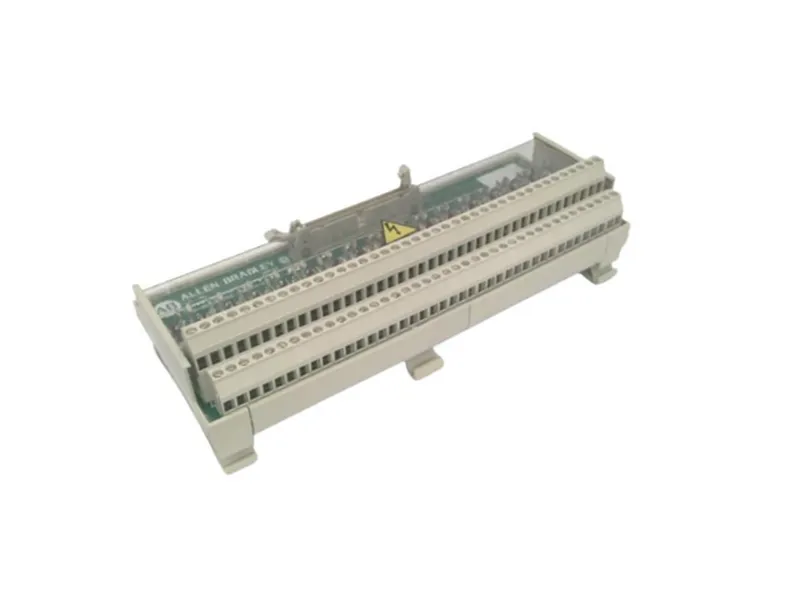 อุปกรณ์เสริมเซอร์กิตเบรกker ALLEN BRADLEY 1492-IFM40F-F24-2