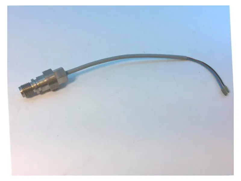CONTRINEX DW-AD-603-M10E-637 電感式傳感器