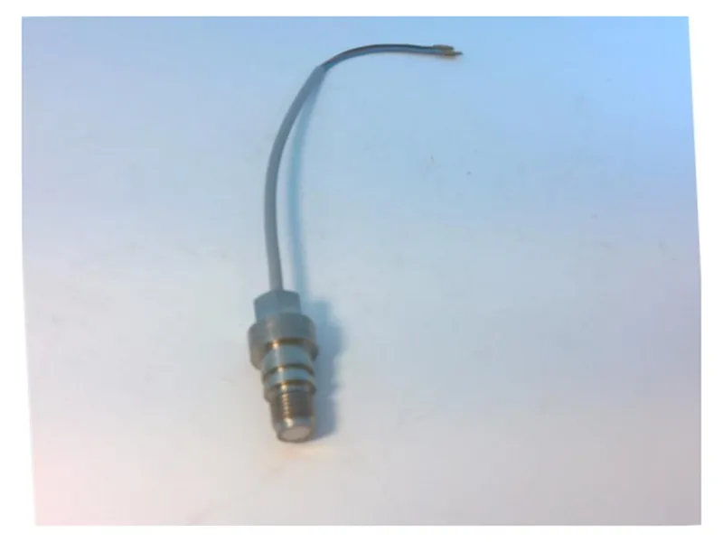 CONTRINEX DW-AD-603-M10E-637 電感式傳感器