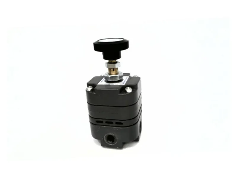 CONTROLAIR INC 100LR 空気圧レギュレーター