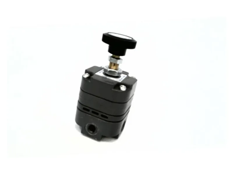 CONTROLAIR INC 100LR 空気圧レギュレーター