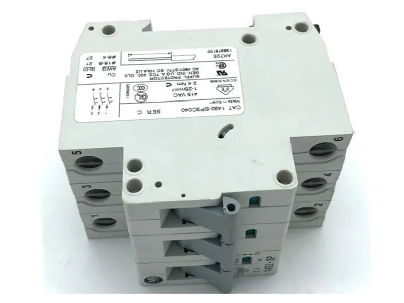 ALLEN BRADLEY 1492-SP3C040 導軌式斷路器