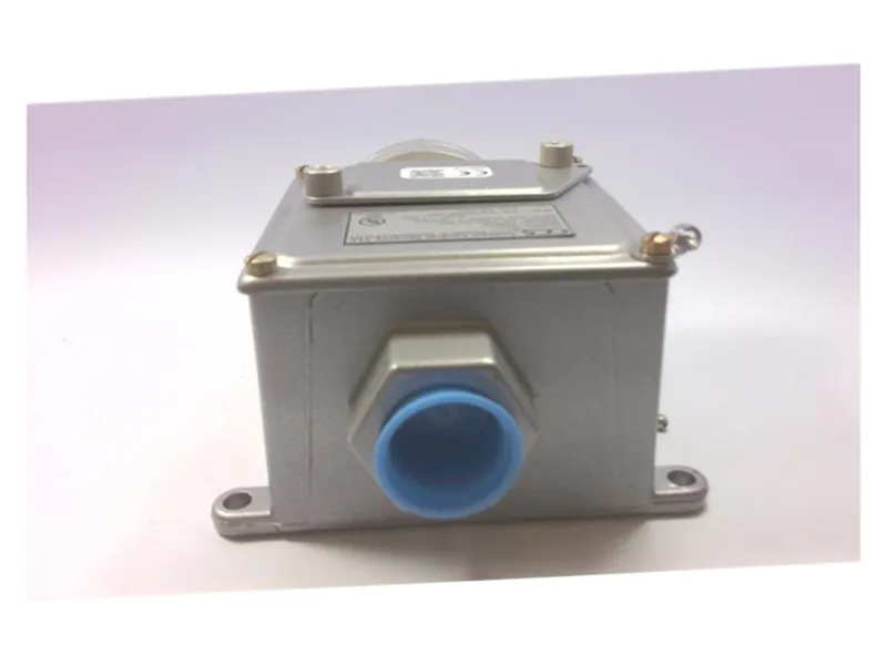 Przełącznik ciśnienia 604G1 od CUSTOM CONTROL SENSORS