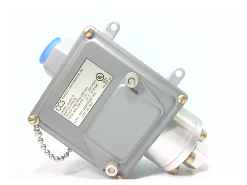 Interruttore di pressione 604PA15 by CUSTOM CONTROL SENSORS