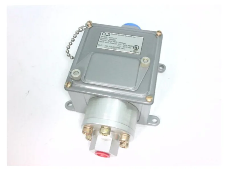 Interrupteur de pression 604PA15 par CUSTOM CONTROL SENSORS