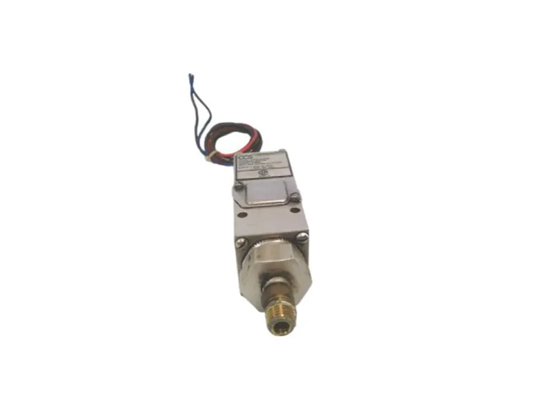 Przełącznik ciśnienia 6900G18-7008 firmy CUSTOM CONTROL SENSORS