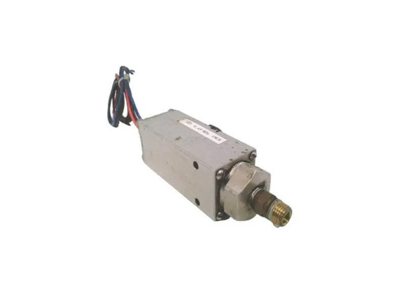 Przełącznik ciśnienia 6900G18-7008 firmy CUSTOM CONTROL SENSORS