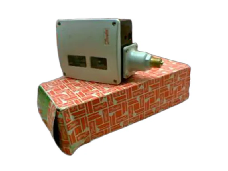 DANFOSS 017-5203壓力控制器