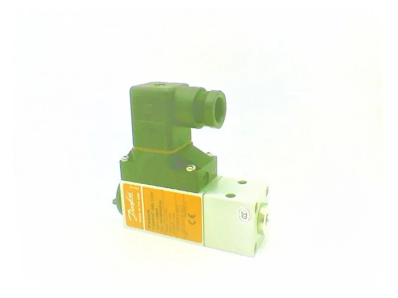 061B000566 Pressure Switch by DANFOSS