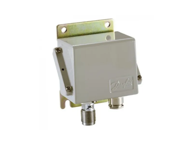 Bộ truyền áp suất DANFOSS 084G2106