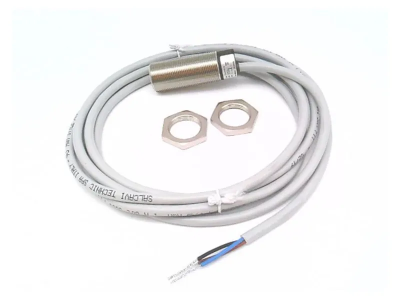 Inductieve sensor AK1-AP-1A by DATASENSING