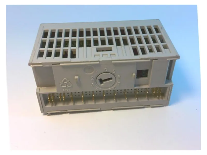 Logický I/O modul VDC ALLEN BRADLEY 1794-OM8