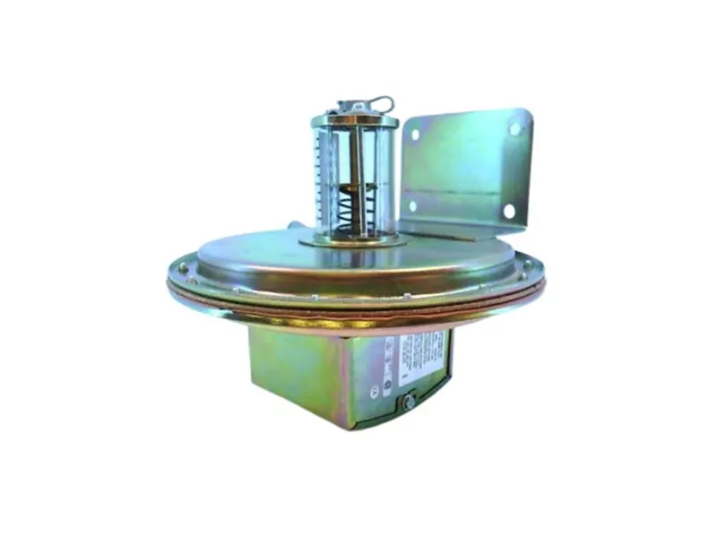 1638-10 Pressure Switch by DWYER