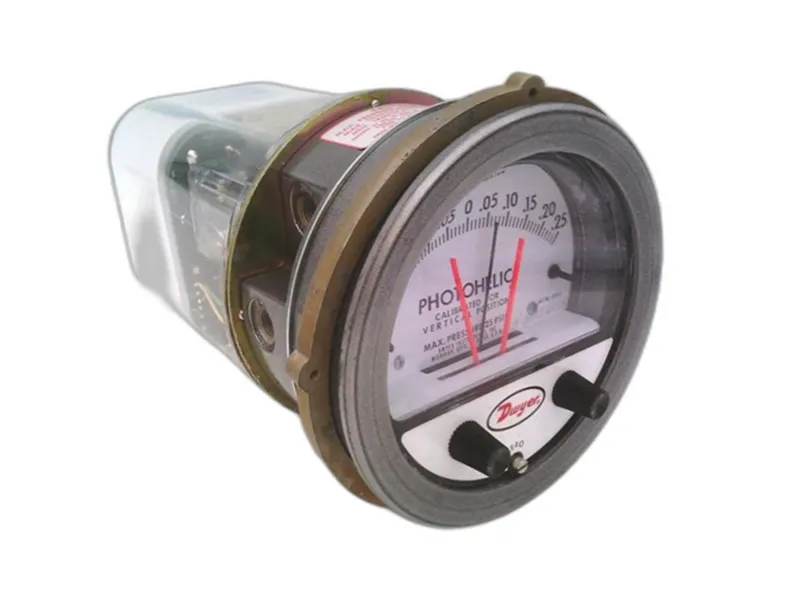 3300-0 Pressure Switch by DWYER