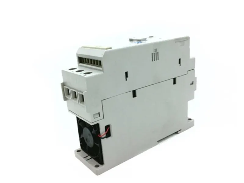 ALLEN BRADLEY 150-C3NCD 啟動器