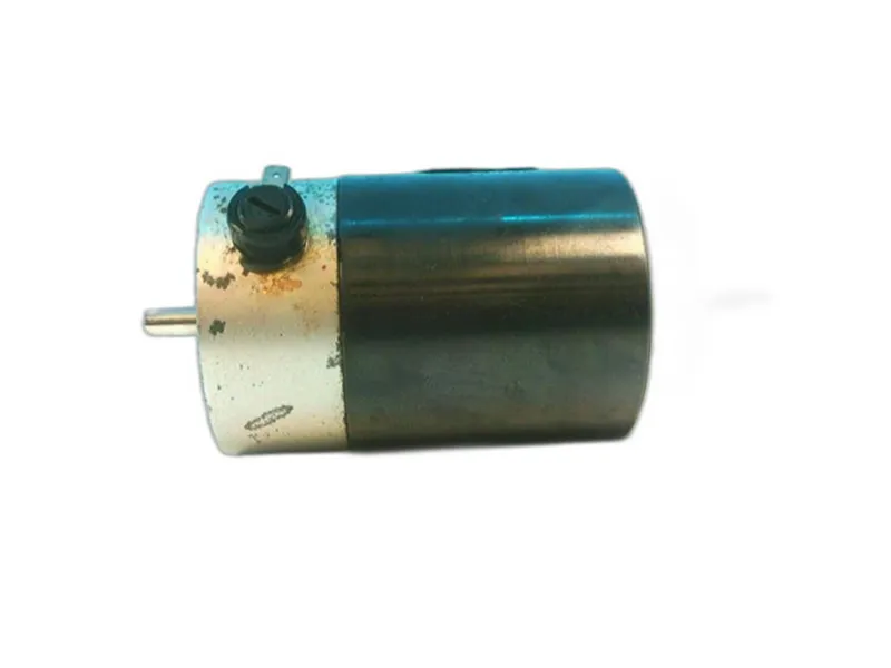 DYNETIC SYSTEMS 22048 Tachometer/Generator/Speed Indicator