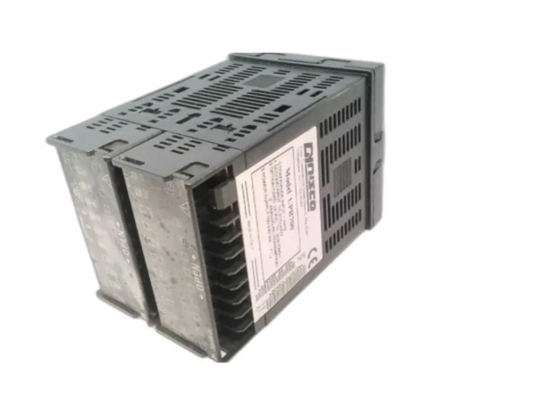 เครื่องควบคุมความดัน DYNISCO UPR700-1-2-3