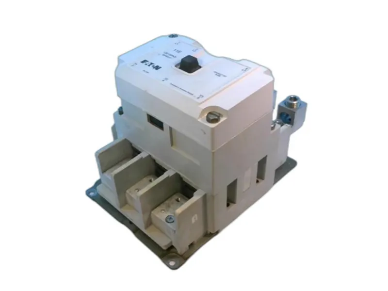 CE15PN3A接觸器 by CUTLER HAMMER