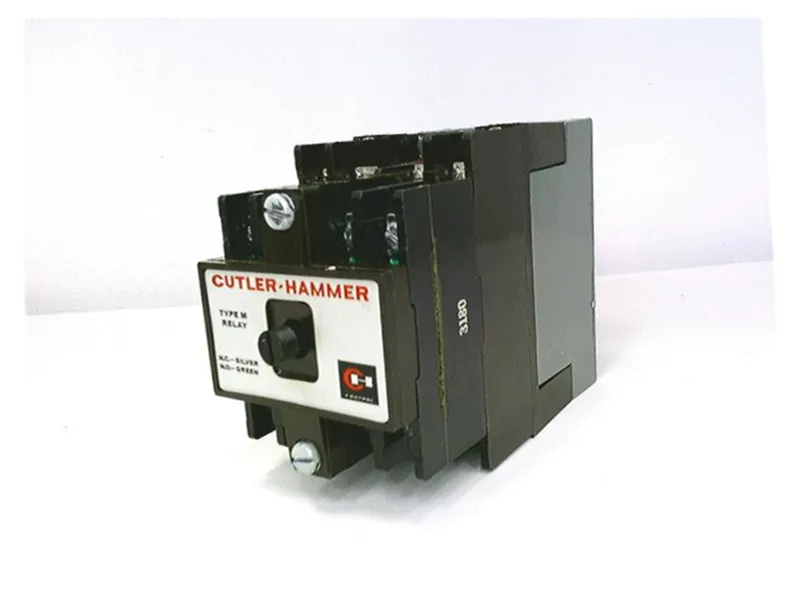 D26MR80A Relais/Sockel von CUTLER HAMMER