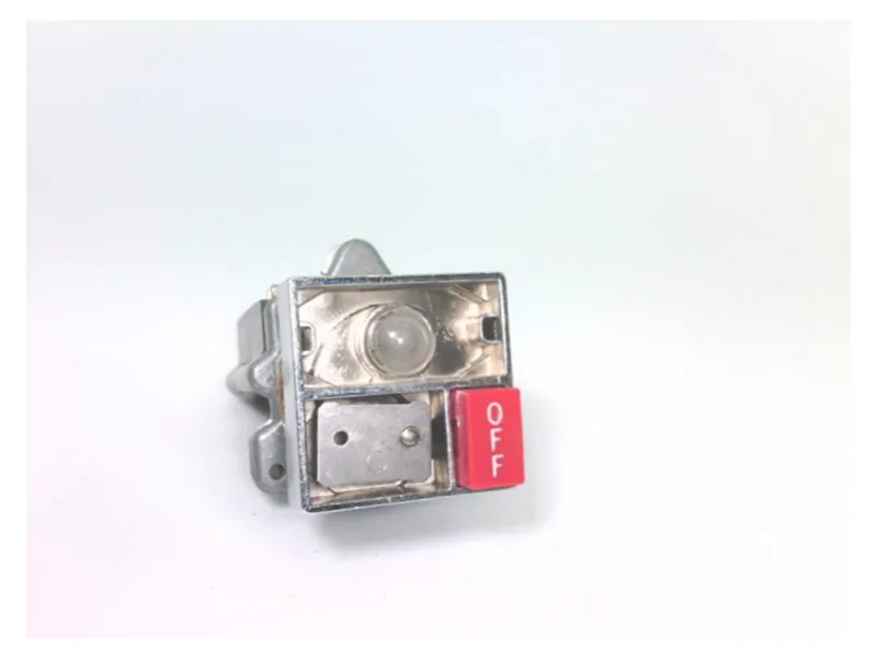 E30DJ Pushbutton by EATON CORPORATION