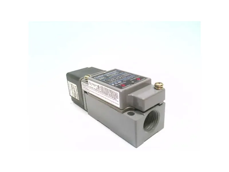 E51PLT1 Annäherungsschalter by CUTLER HAMMER