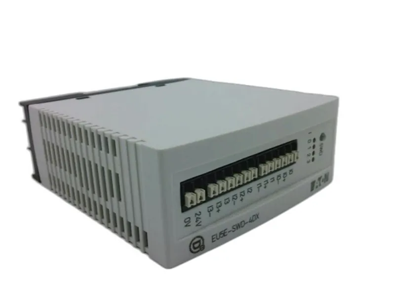 CUTLER HAMMER EU5E-SWD-4DX PLC模組/機架
