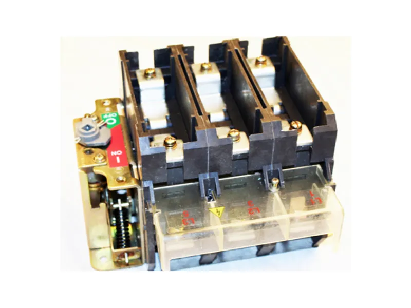 ALLEN BRADLEY 194R-NJ200P3 斷開開關