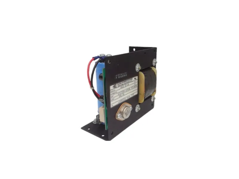 ELPAC SOLV30-24 Power Outlet