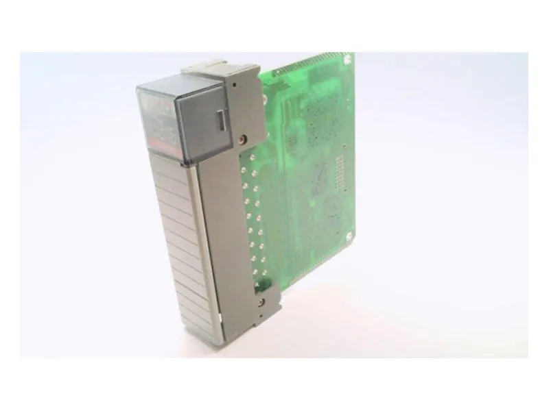 Módulo/Rack PLC 3502 de ADVANCED MICRO CONTROLS
