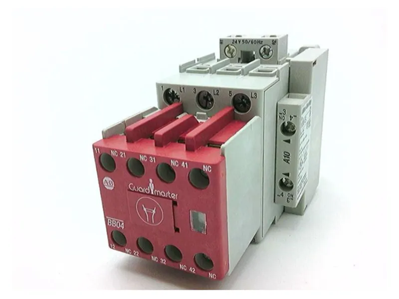 ALLEN BRADLEY 100S-C30KJ14BC安全繼電器