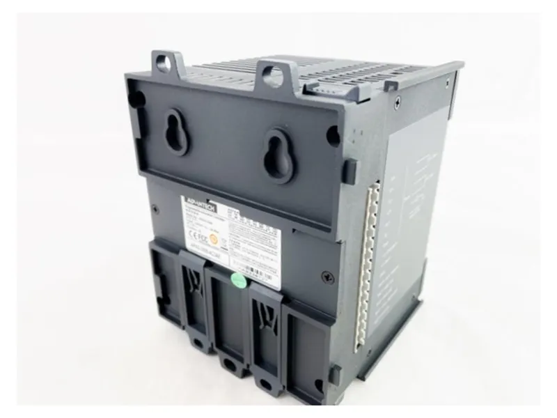 ADVANTECH APAX-5580-4C3AE Computer