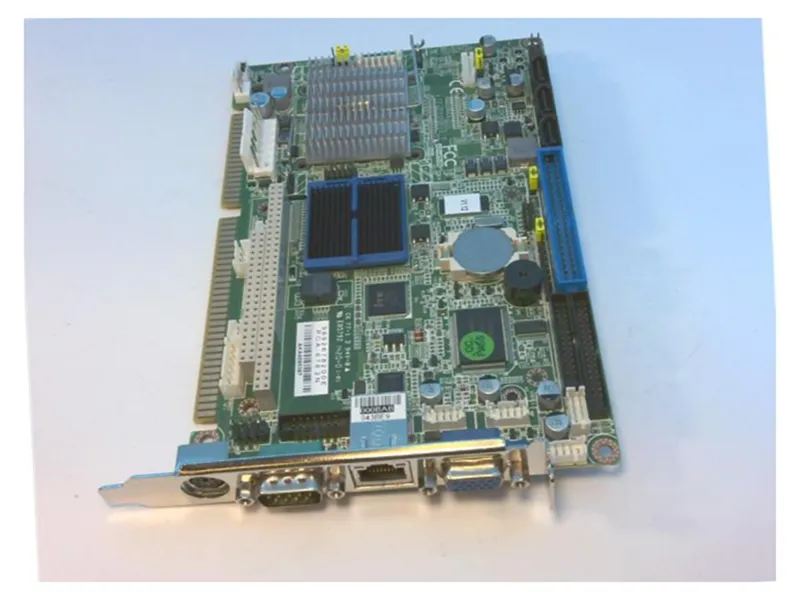ADVANTECH PCA-6782N-S6A1E電腦