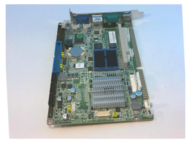 ADVANTECH PCA-6782N-S6A1E電腦