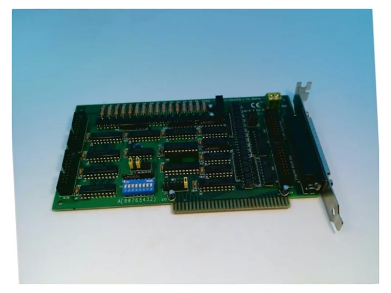 ADVANTECH PCL-730 PLC/Add-On Board