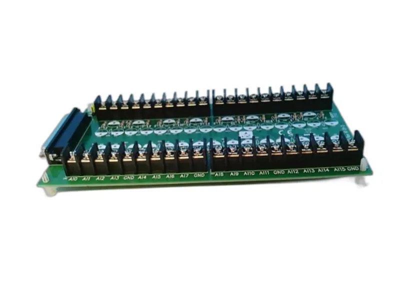 ADVANTECH PCLD-881B PLC/擴充板