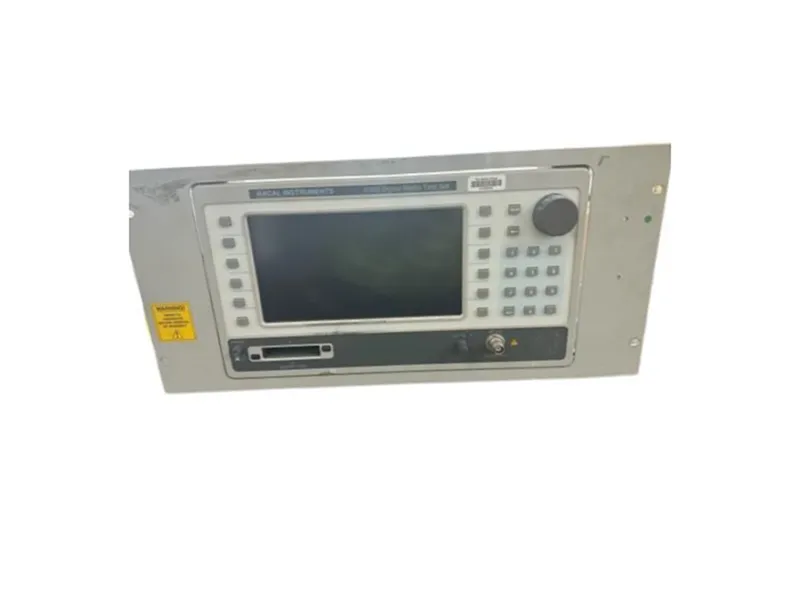RACAL INSTRUMENTS 6303 Radyo