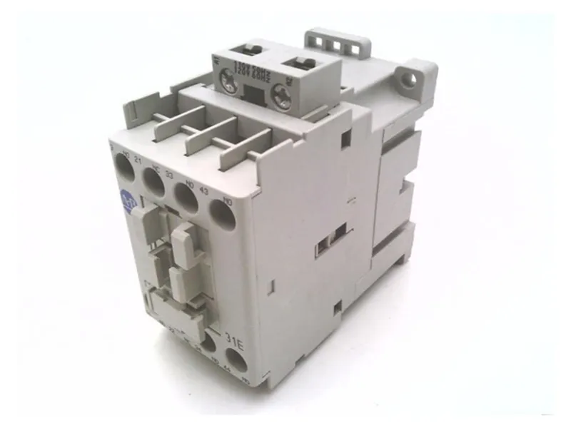 ALLEN BRADLEY 700-CF310A繼電器/插座