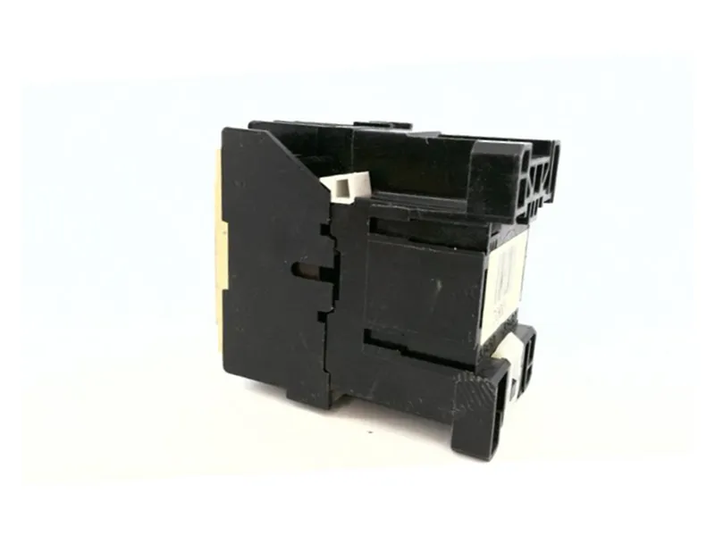 Rơle/Ổ cắm ALLEN BRADLEY 700-F400A2