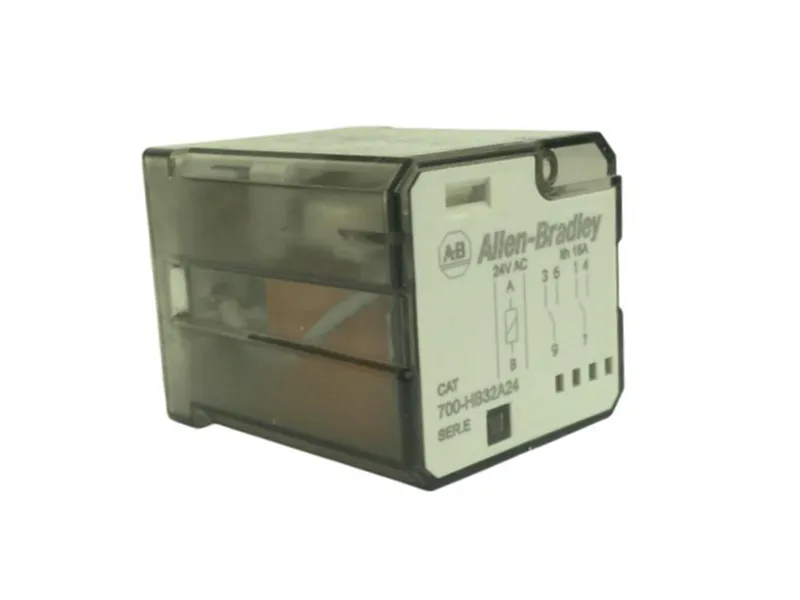 ALLEN BRADLEY 700-HB32A24繼電器/插座